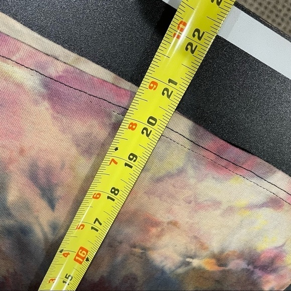 Youth S tie dye t-shirt fire and smoke dragon breath galaxy - Picture 6 of 8